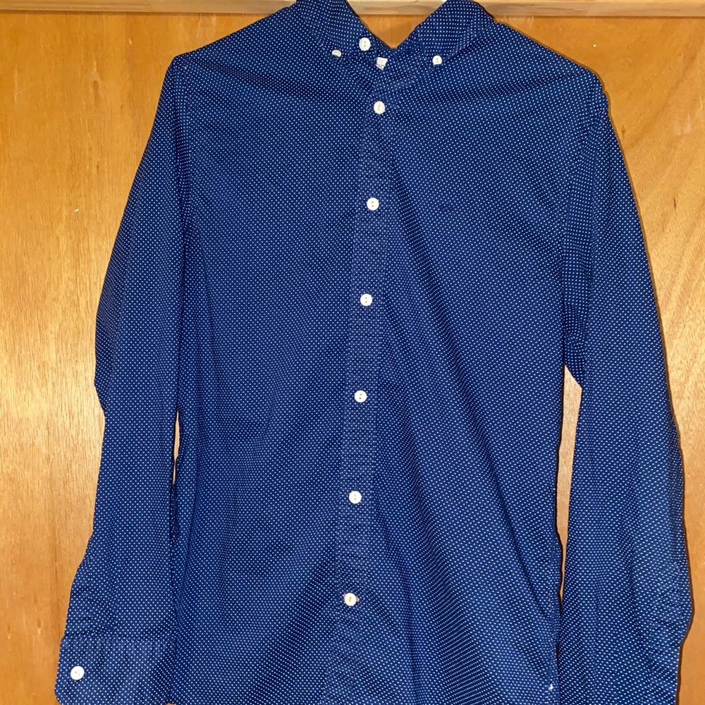 Docker’s Button-down
